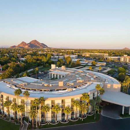 Embassy Suites By Hilton Phoenix Biltmore Екстериор снимка