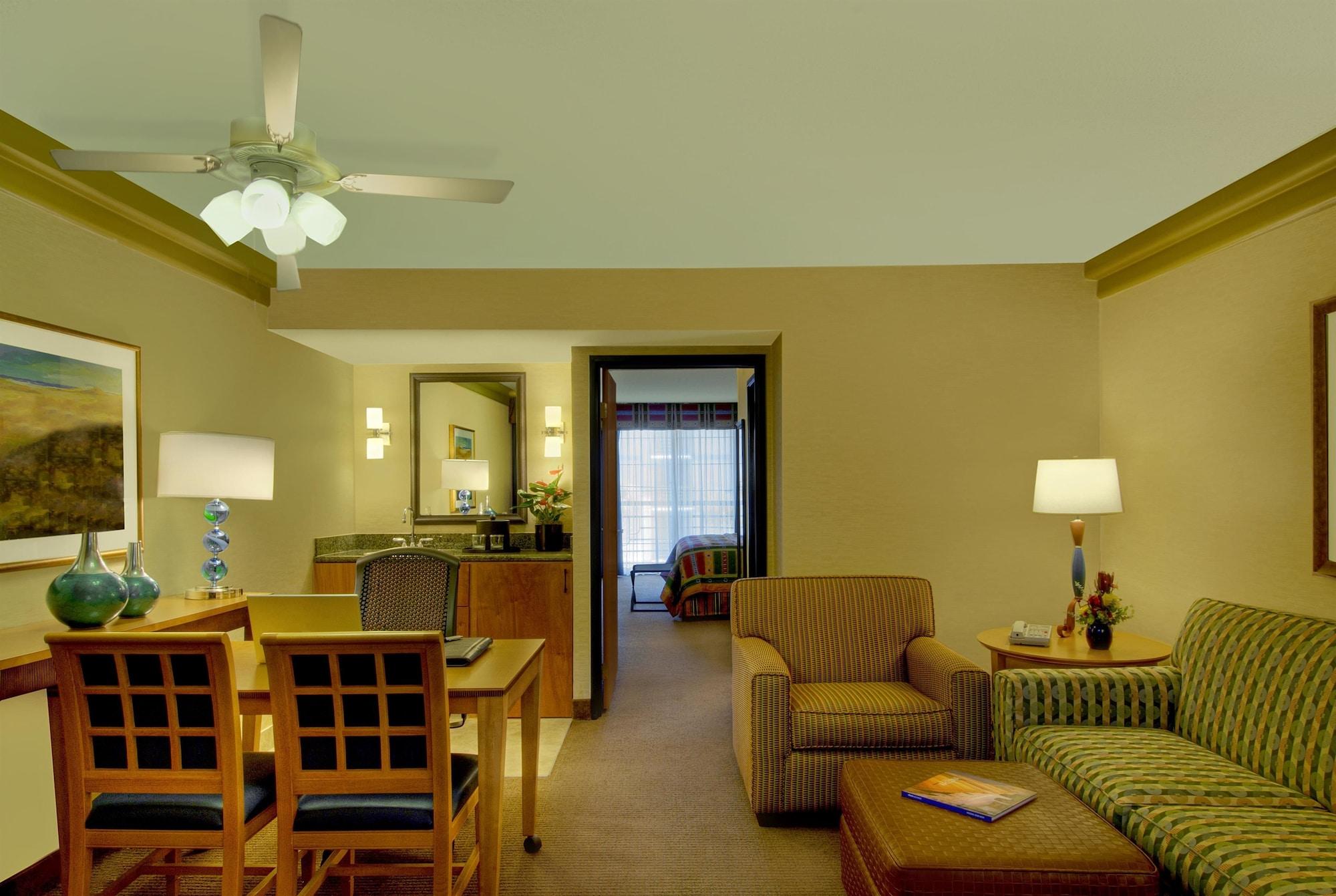 Embassy Suites By Hilton Phoenix Biltmore Екстериор снимка