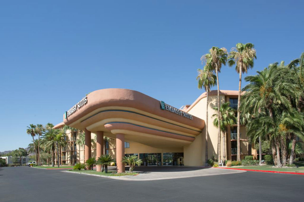 Embassy Suites By Hilton Phoenix Biltmore Екстериор снимка